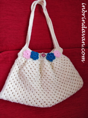 White crochet bag